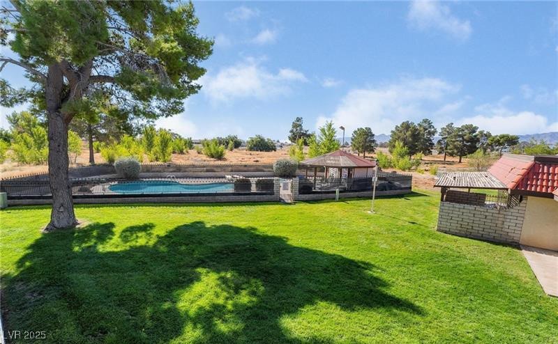 761 Bourbon Street 5