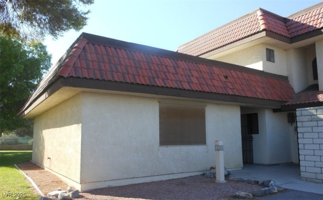 761 Bourbon Street 5