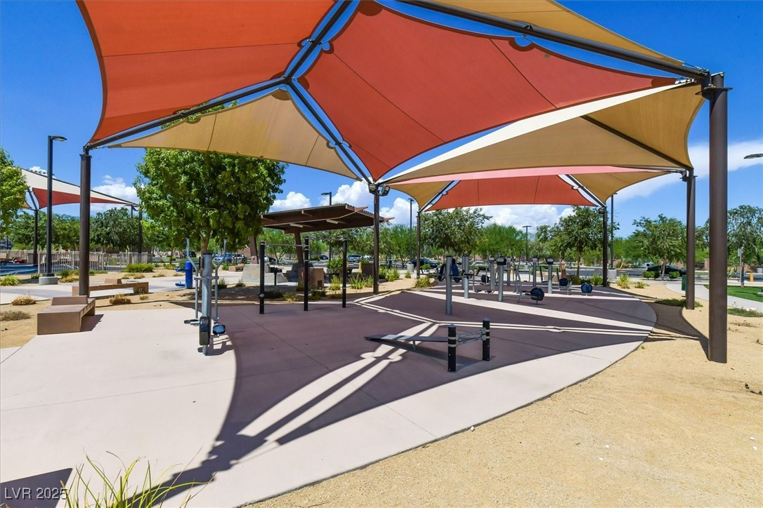 10042 Big Sur Mountain Street