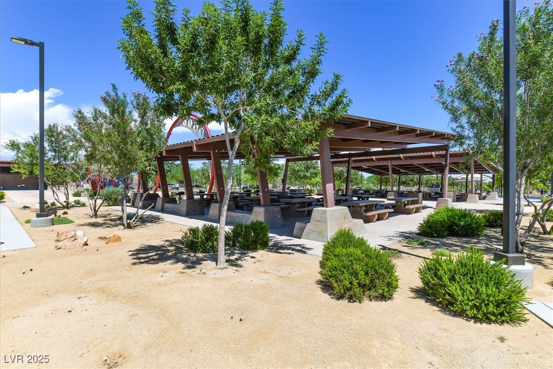 10042 Big Sur Mountain Street