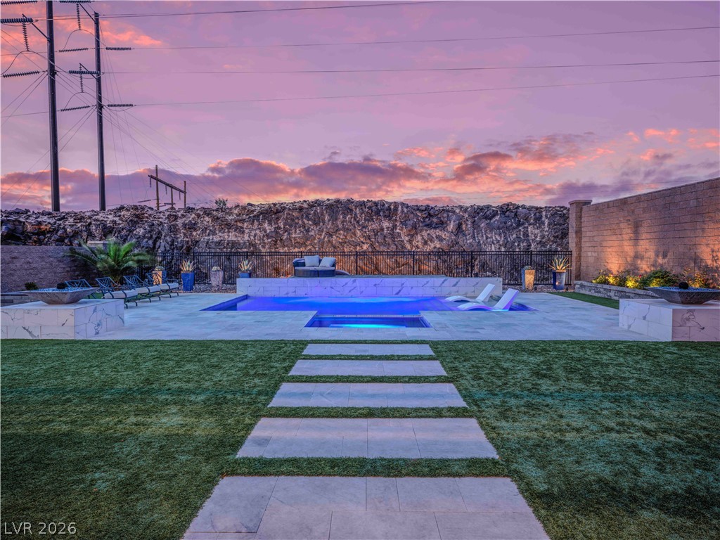 270 Shaded Canyon Drive