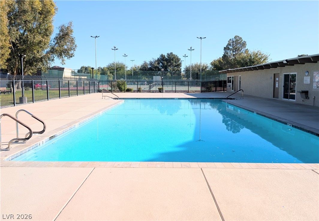 3708 Heritage Avenue