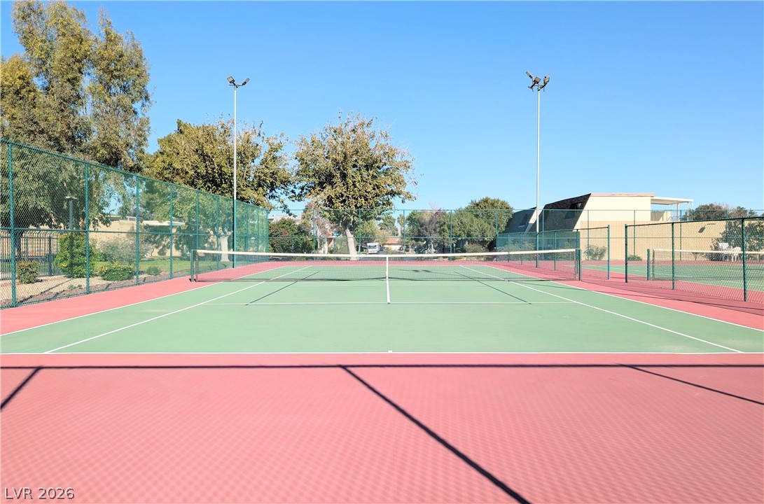 3708 Heritage Avenue