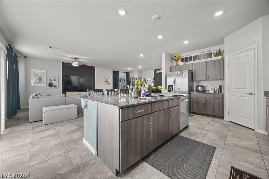 4563 Ginger Hills Avenue