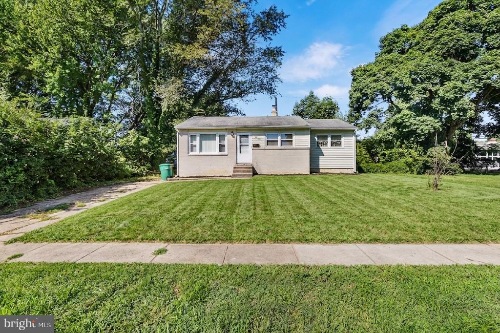 51 JOHN COLLINS CIRCLE