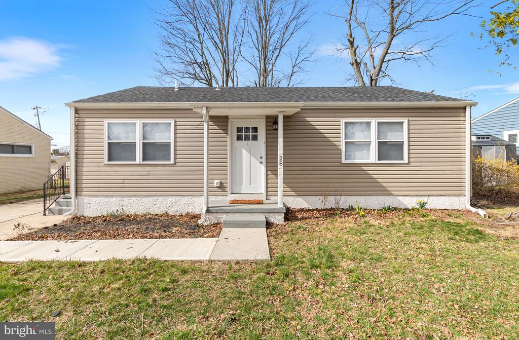 28 GENE AVENUE