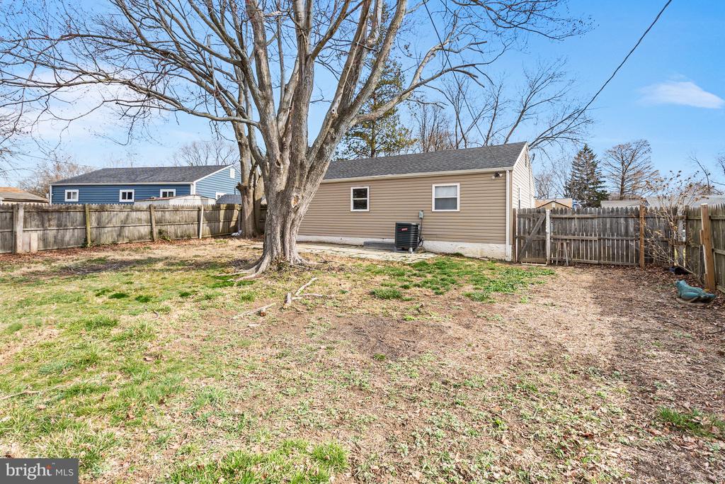 28 GENE AVENUE