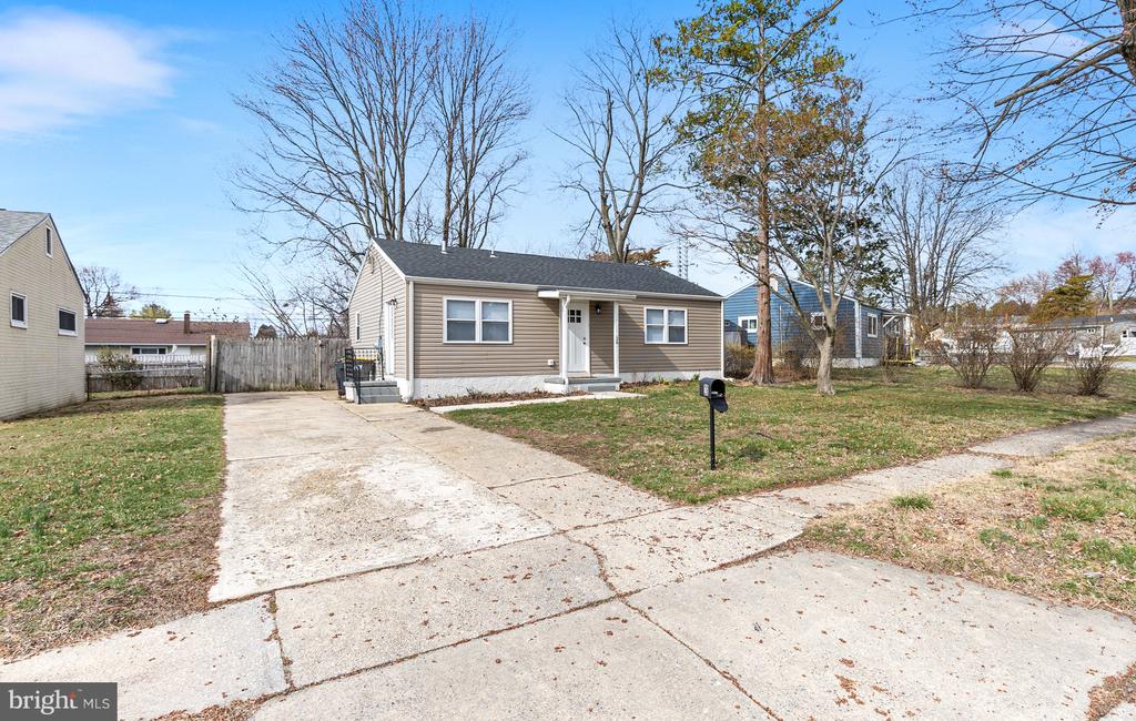 28 GENE AVENUE