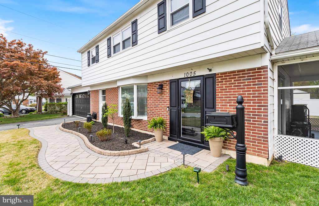 1005 MISTOVER LANE
