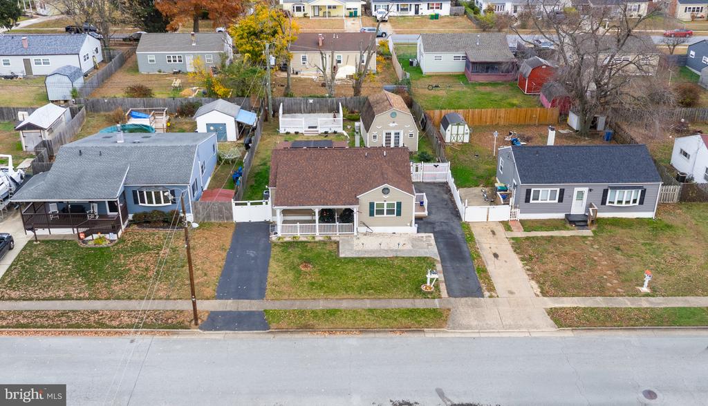 21 GENE AVE
