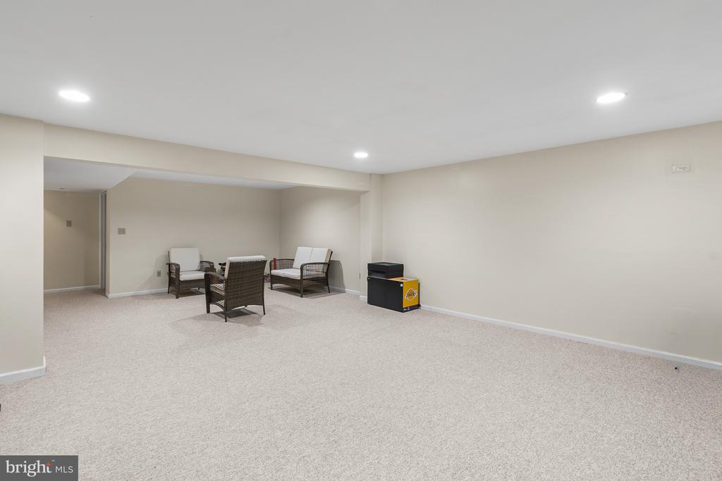 610 BENHAM COURT