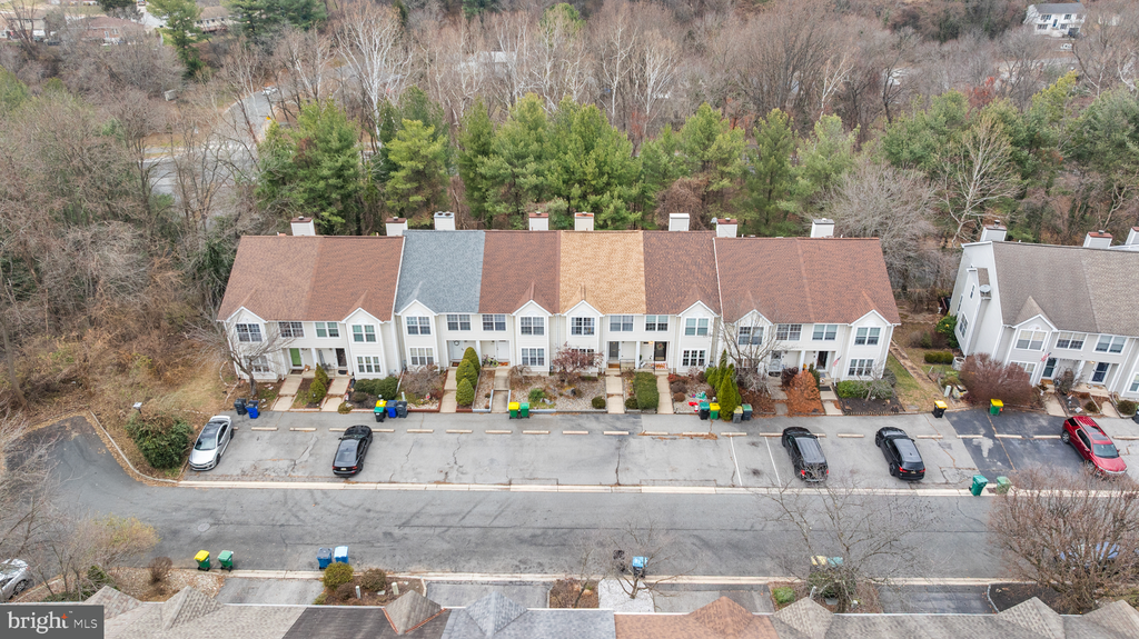 610 BENHAM COURT