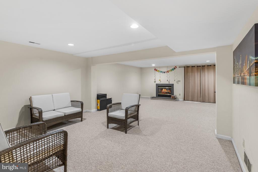 610 BENHAM COURT