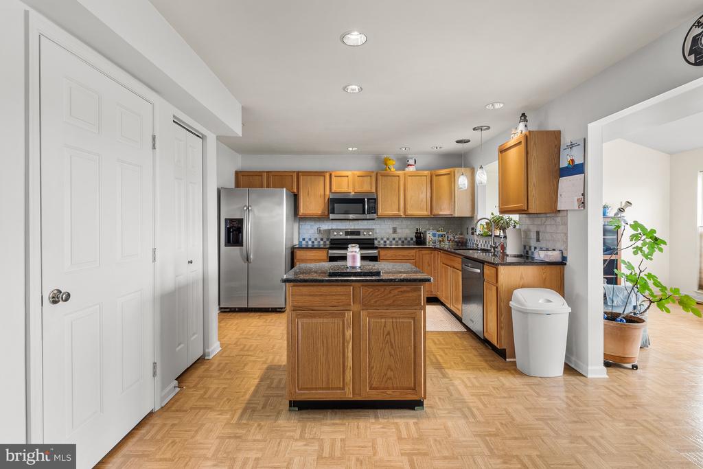 4 LEXTON ROAD
