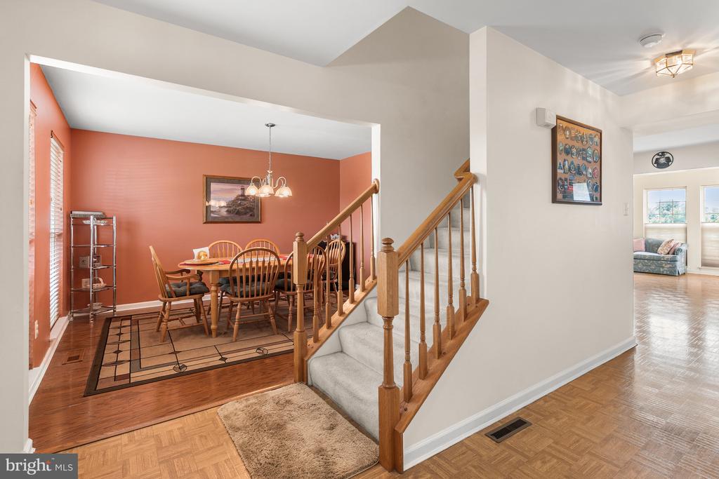 4 LEXTON ROAD