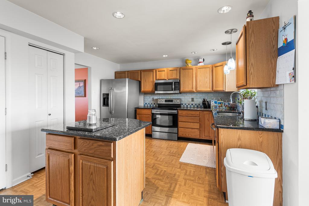 4 LEXTON ROAD