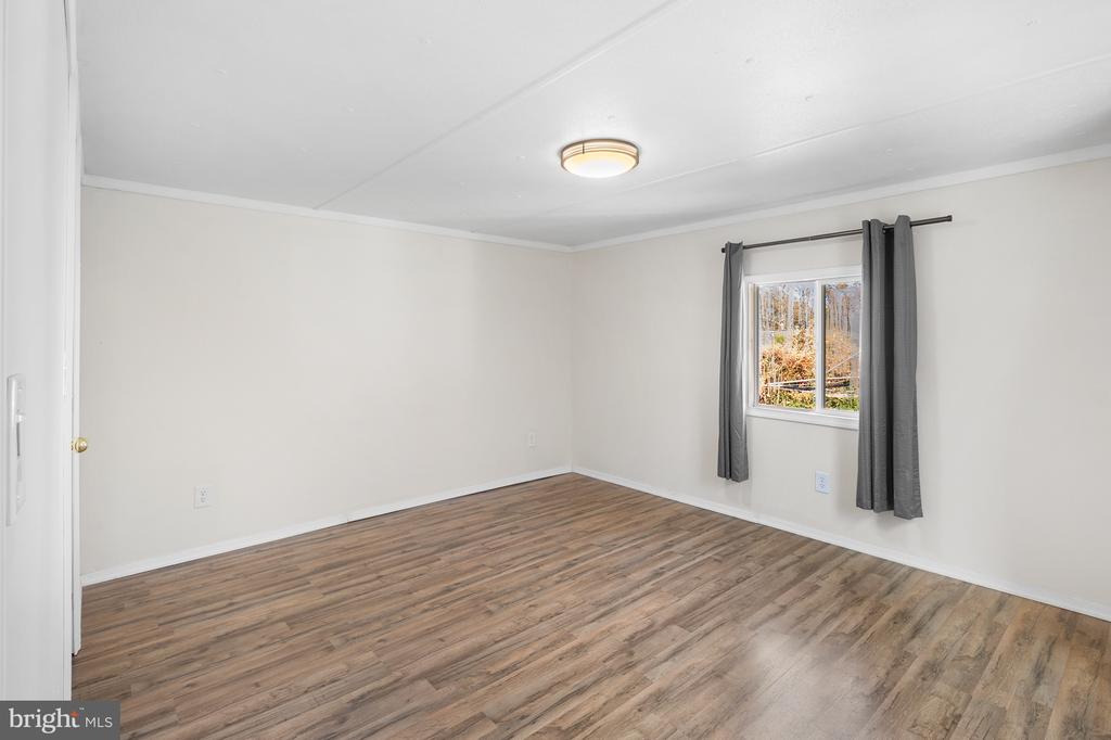 2 WESTVIEW WAY