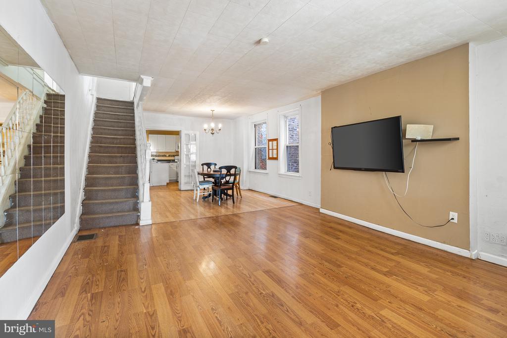 622 GREEN STREET