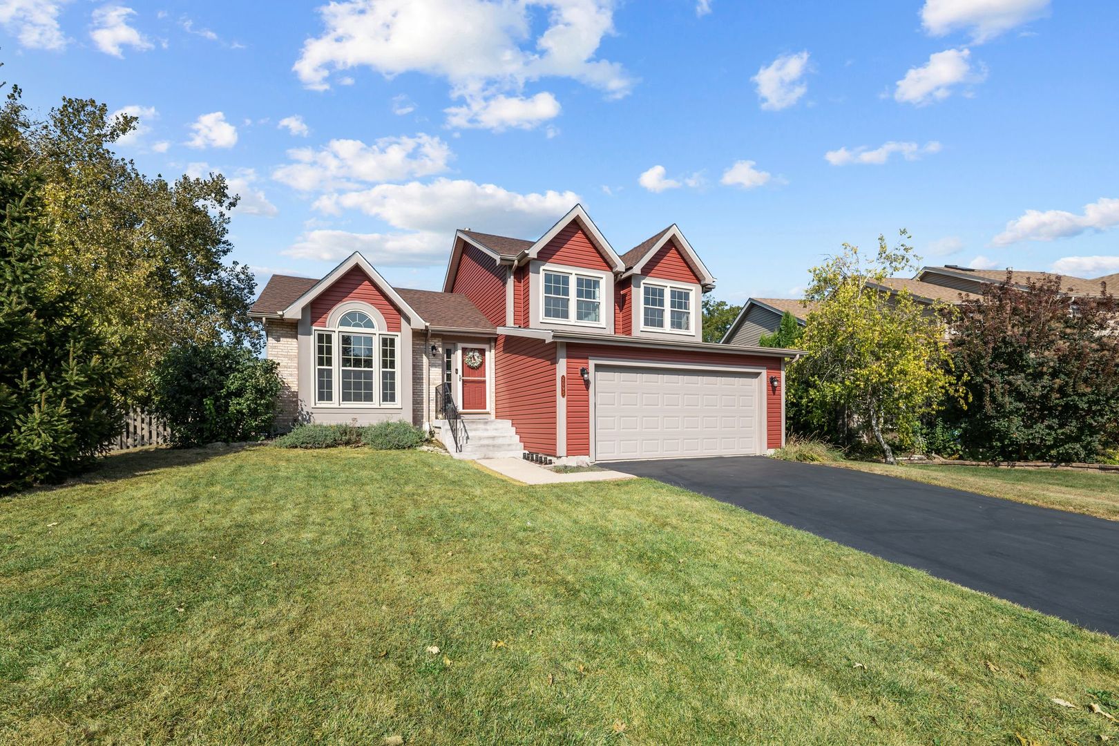 2095 Oaktree Trail