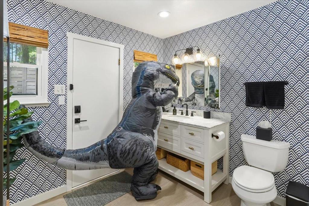 12960 Skyline Boulevard