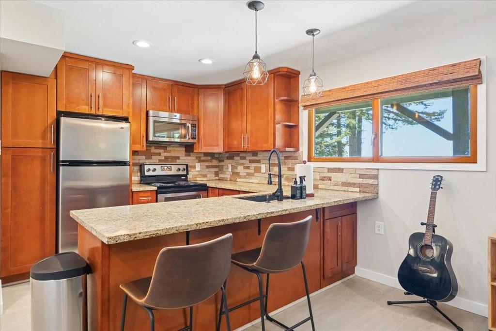 12960 Skyline Boulevard