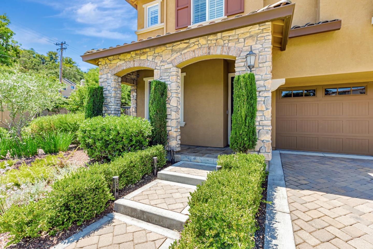 1802 Lavender Creek