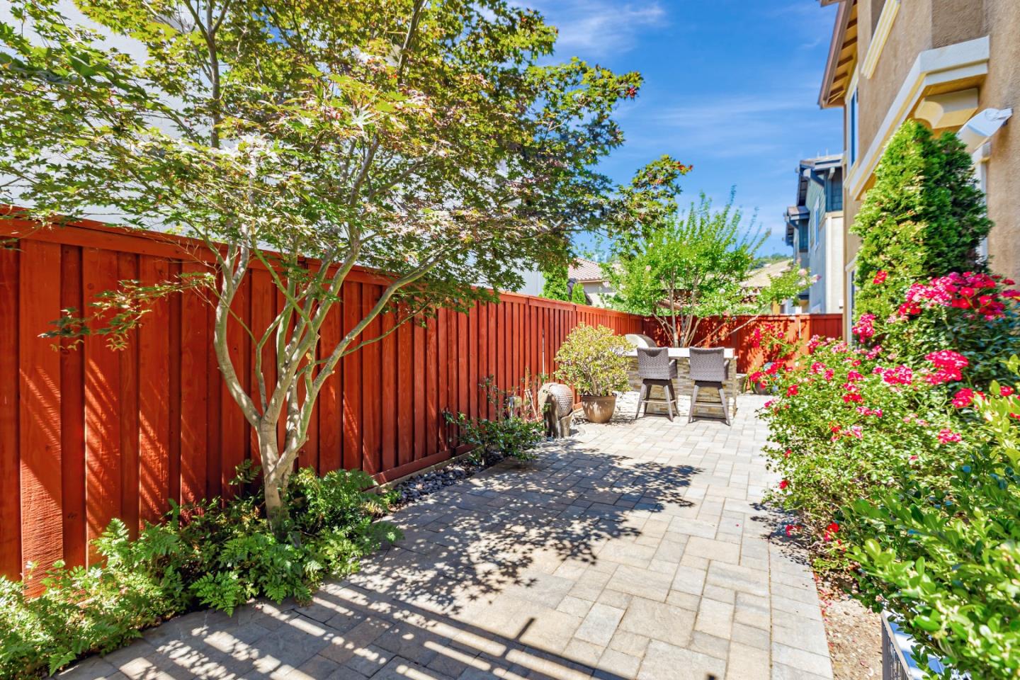1802 Lavender Creek