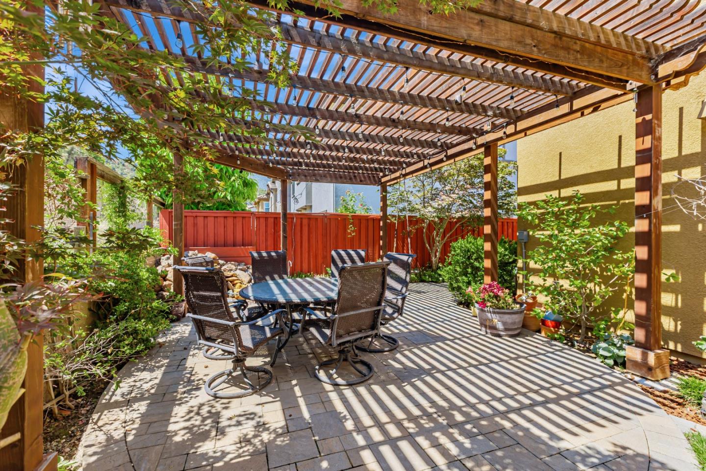 1802 Lavender Creek