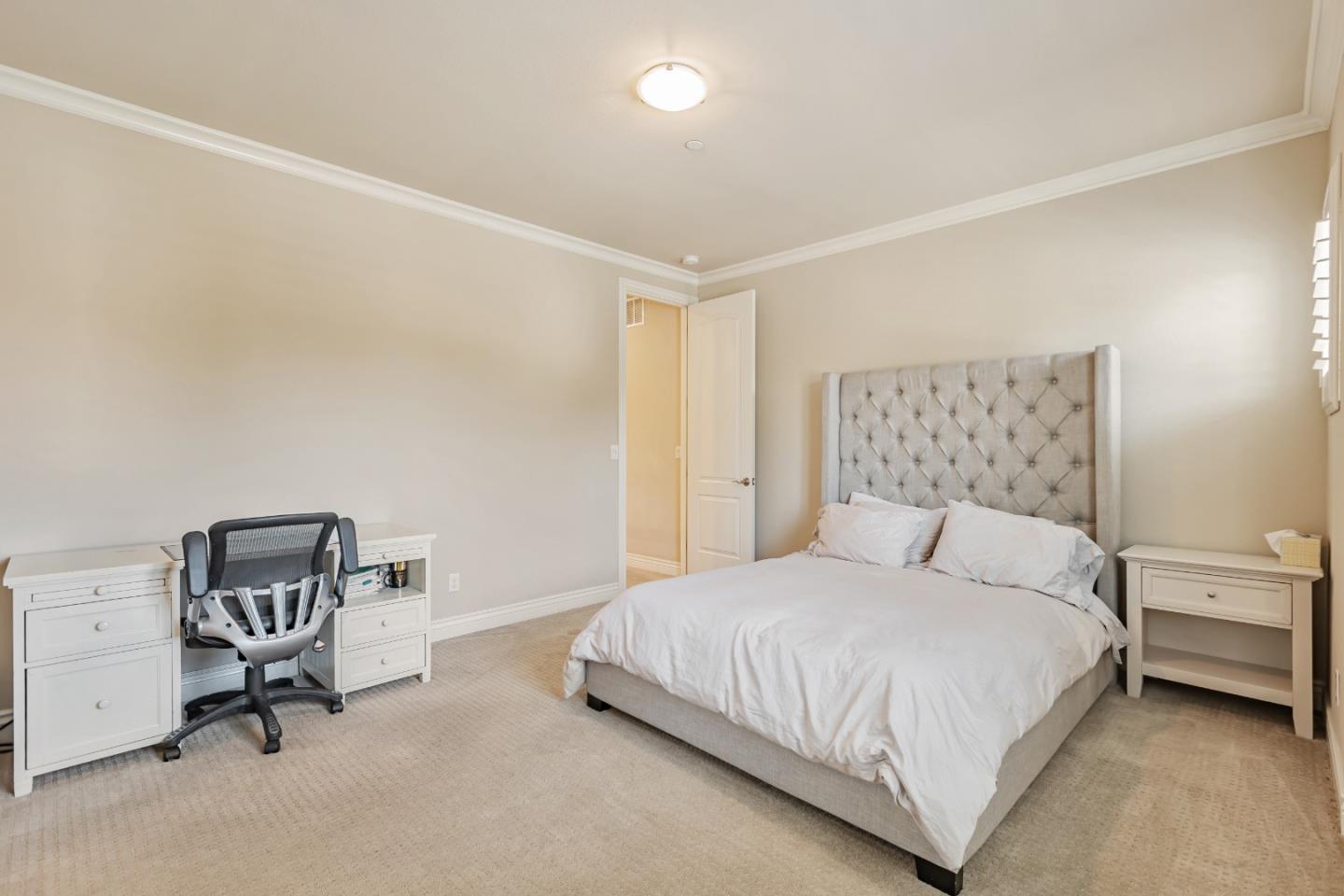 1802 Lavender Creek