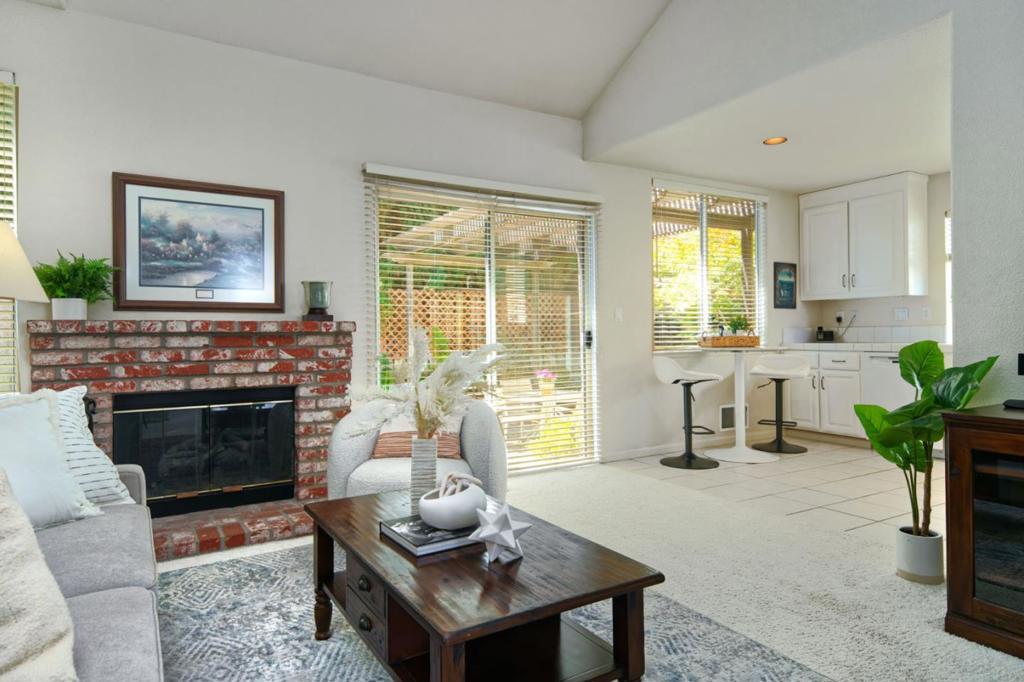 5633 Ravenna Court