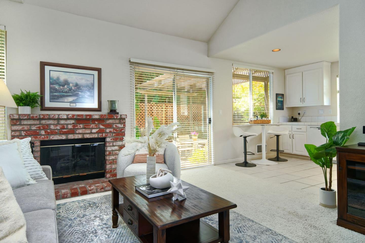 5633 Ravenna Court