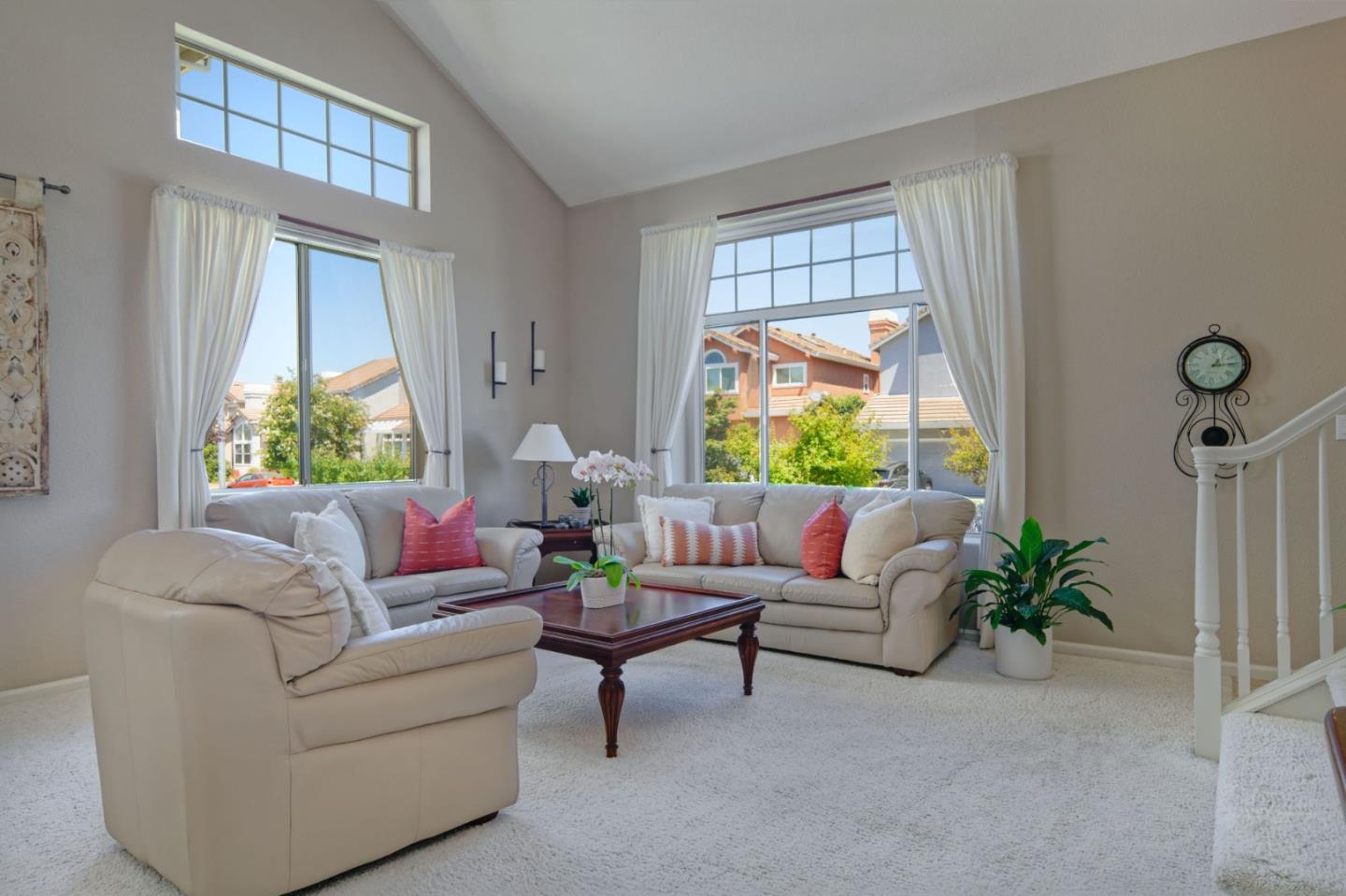 5633 Ravenna Court