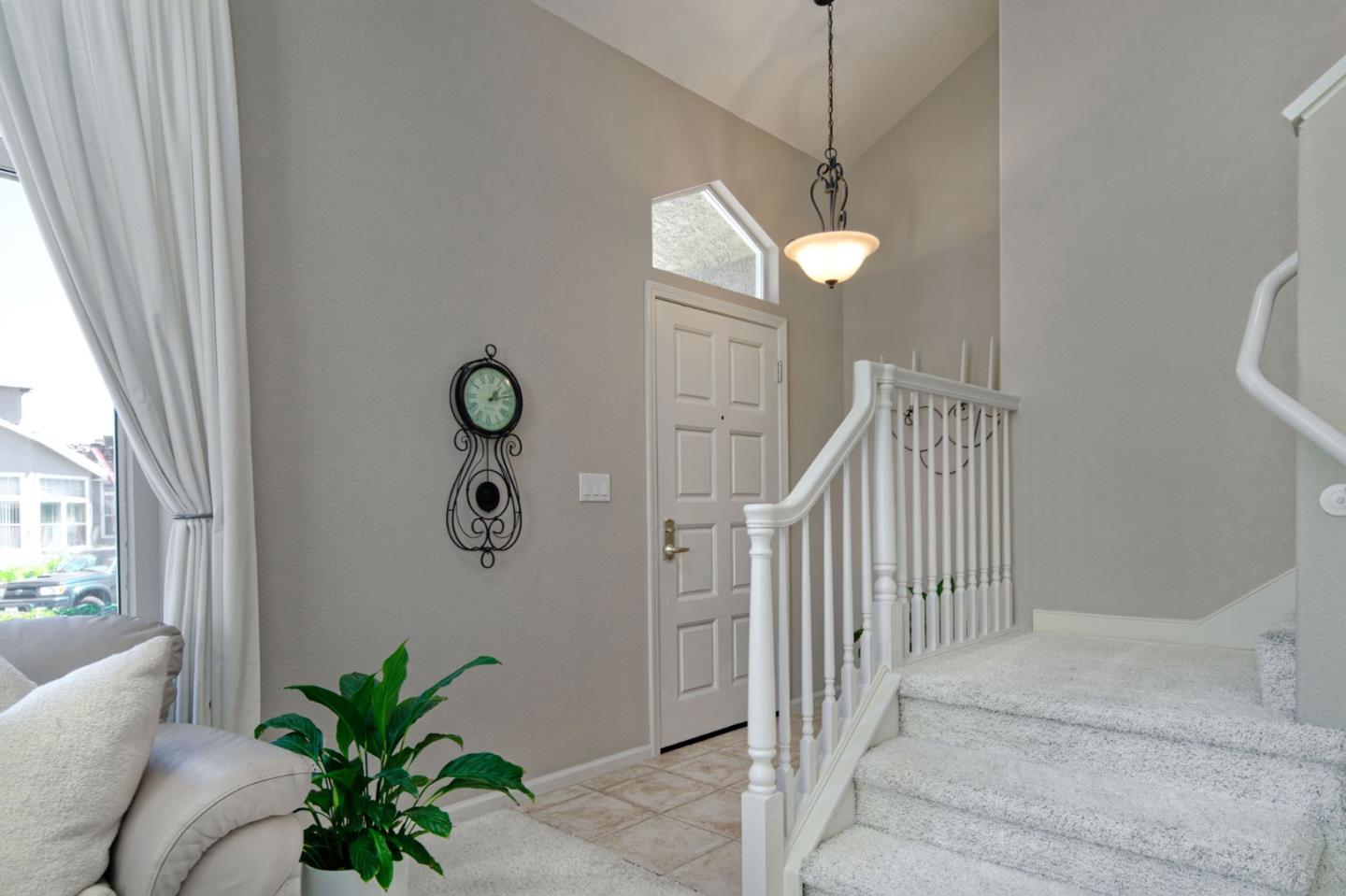 5633 Ravenna Court