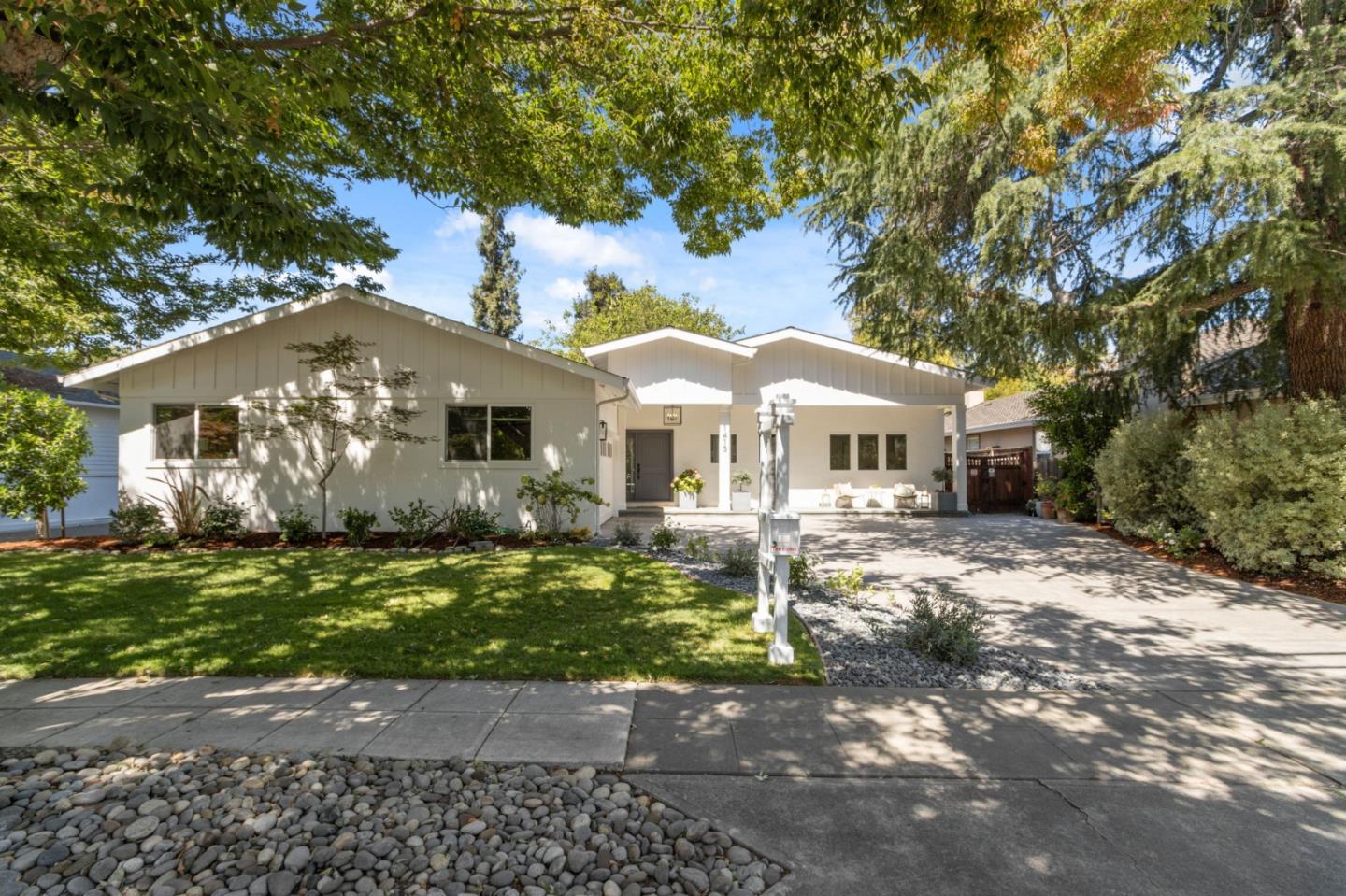 1415 Koch Lane