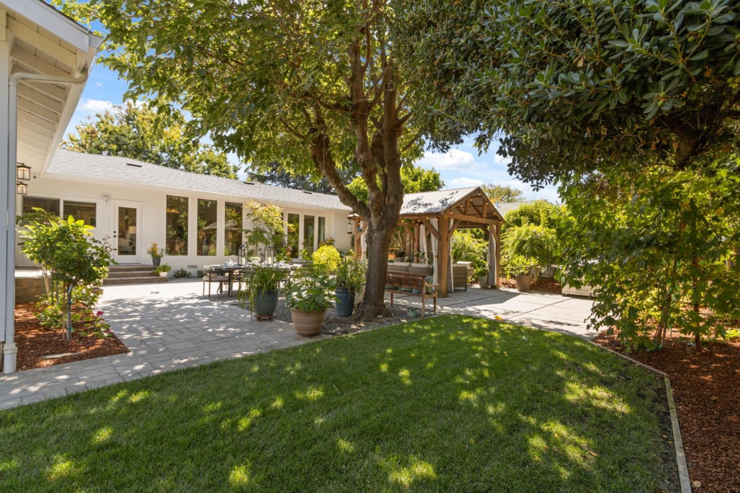 1415 Koch Lane