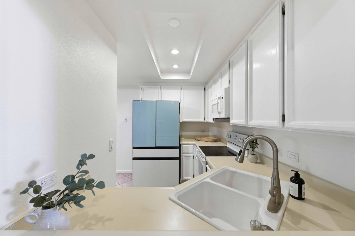 3115 Heather Ridge Drive