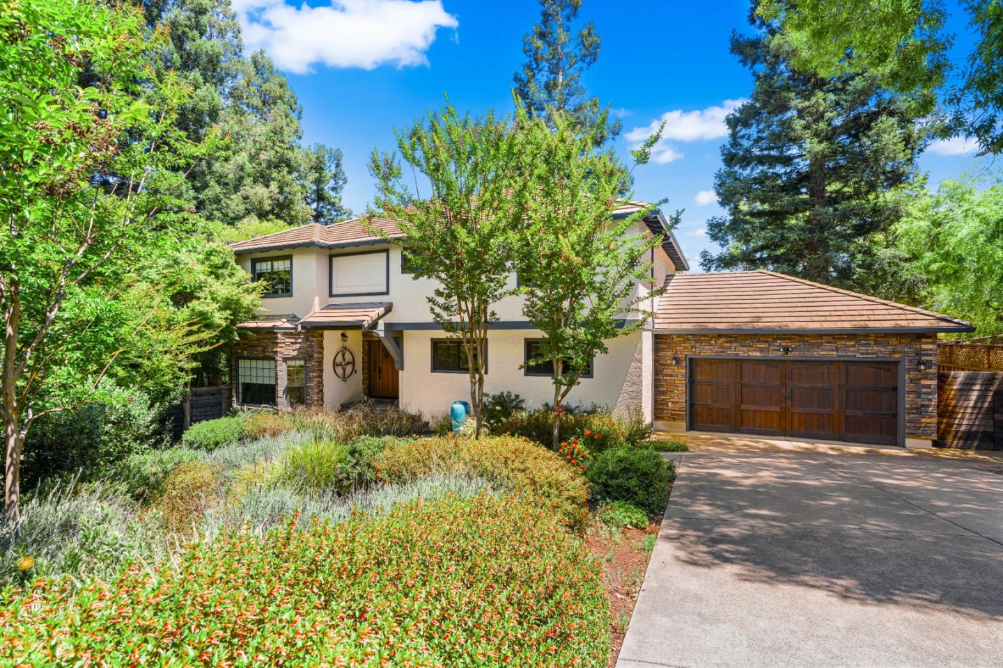 15820 Bruce Court