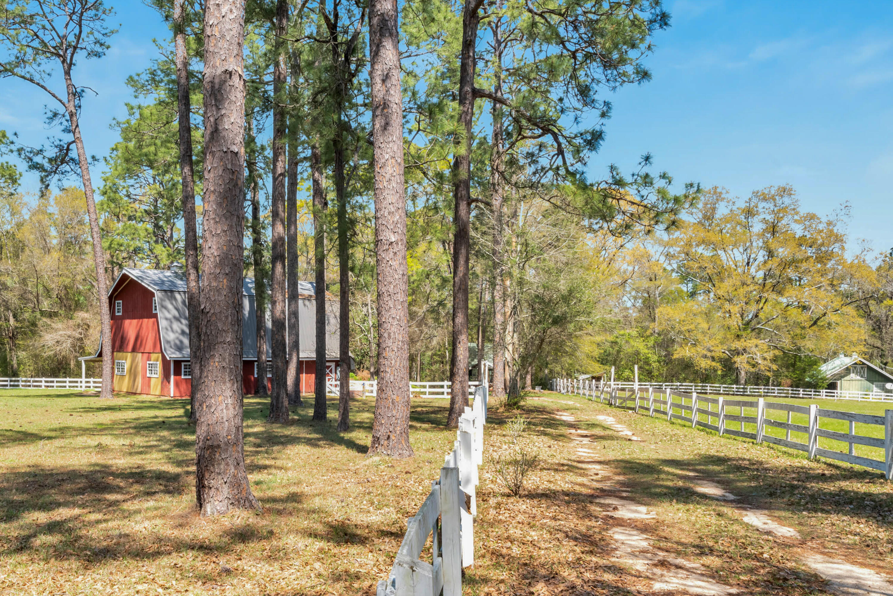 1223 W Wire Road West