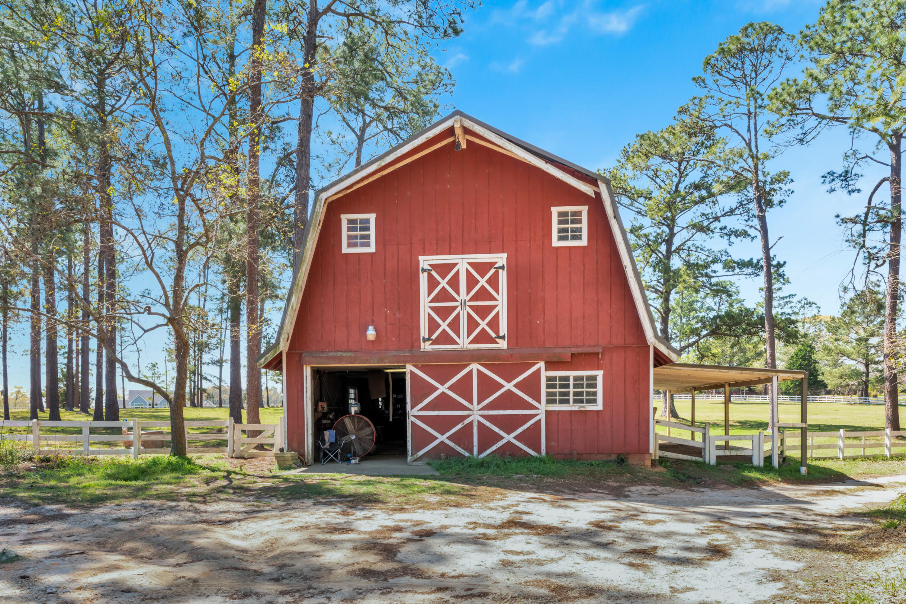 1223 W Wire Road West