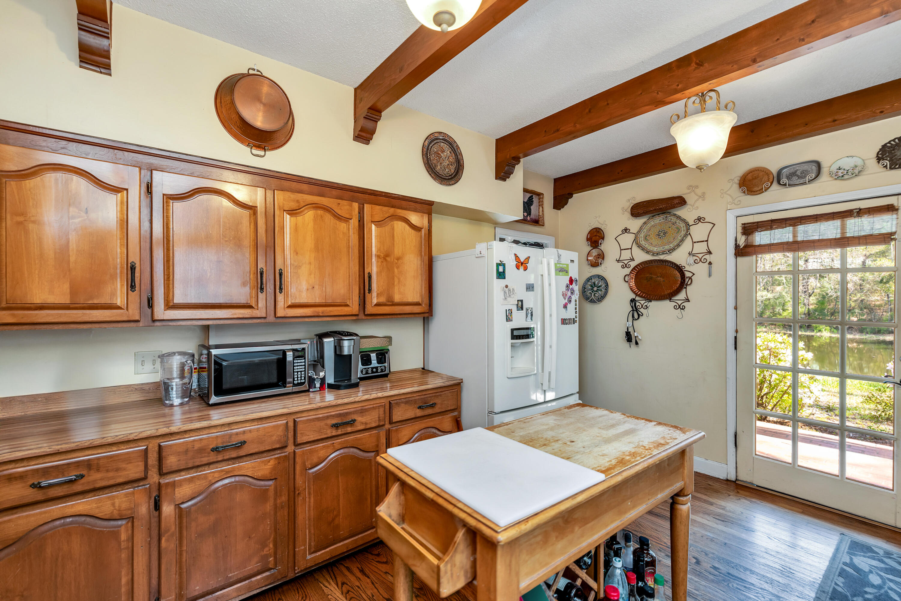 1223 W Wire Road West