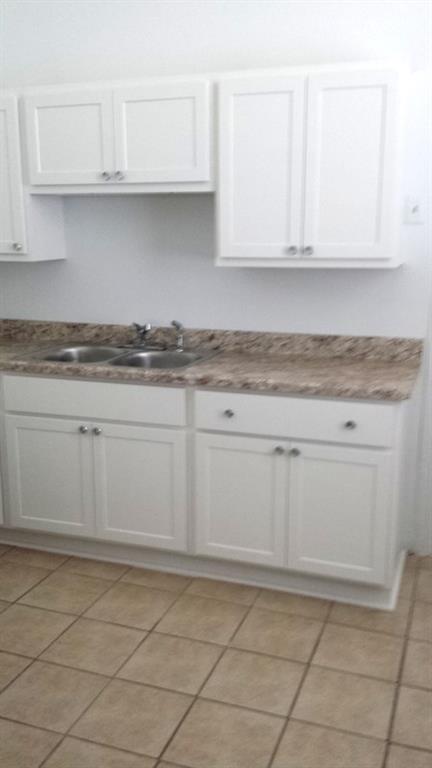 1025 FRENCHMEN Street