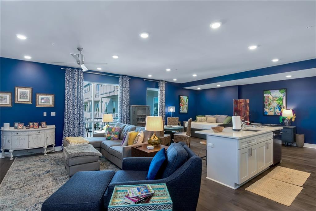 900 BARTHOLOMEW Street 418