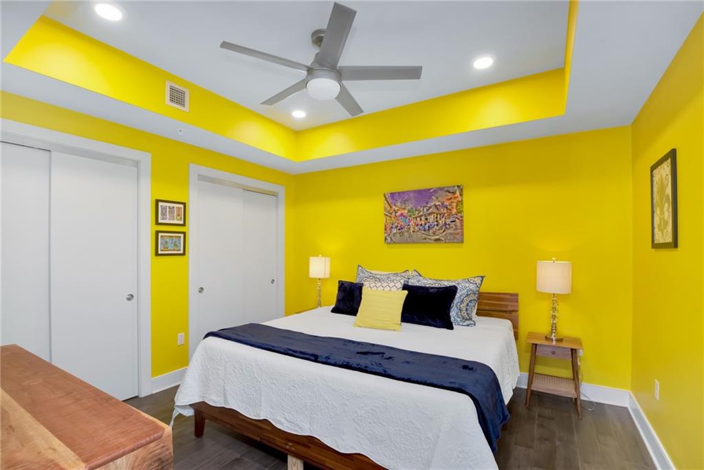 900 BARTHOLOMEW Street 418