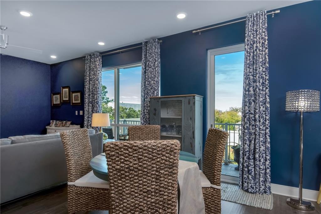 900 BARTHOLOMEW Street 418