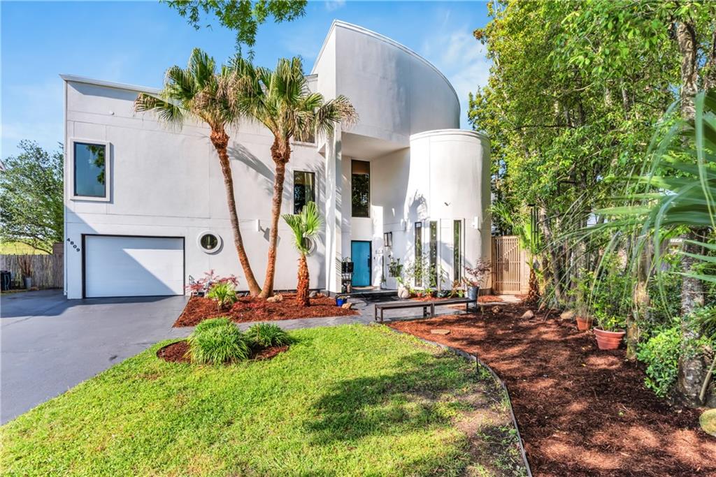 4809 NEYREY Drive