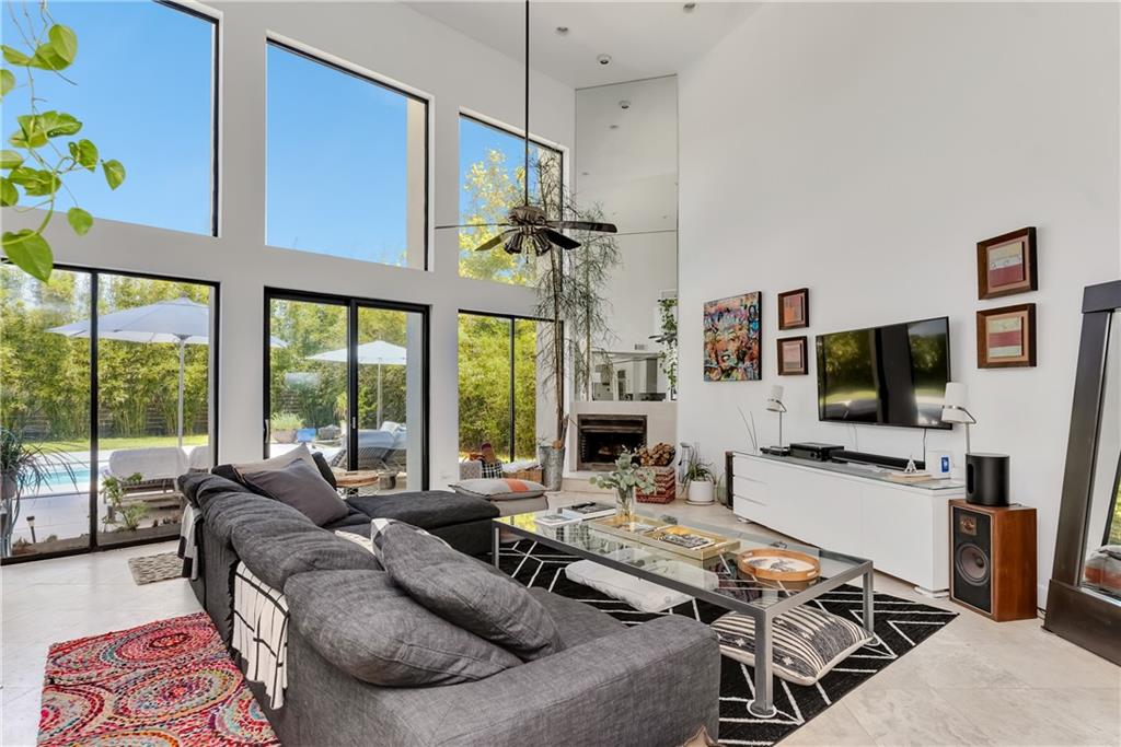 4809 NEYREY Drive