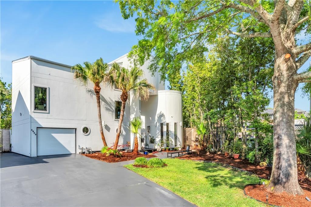 4809 NEYREY Drive