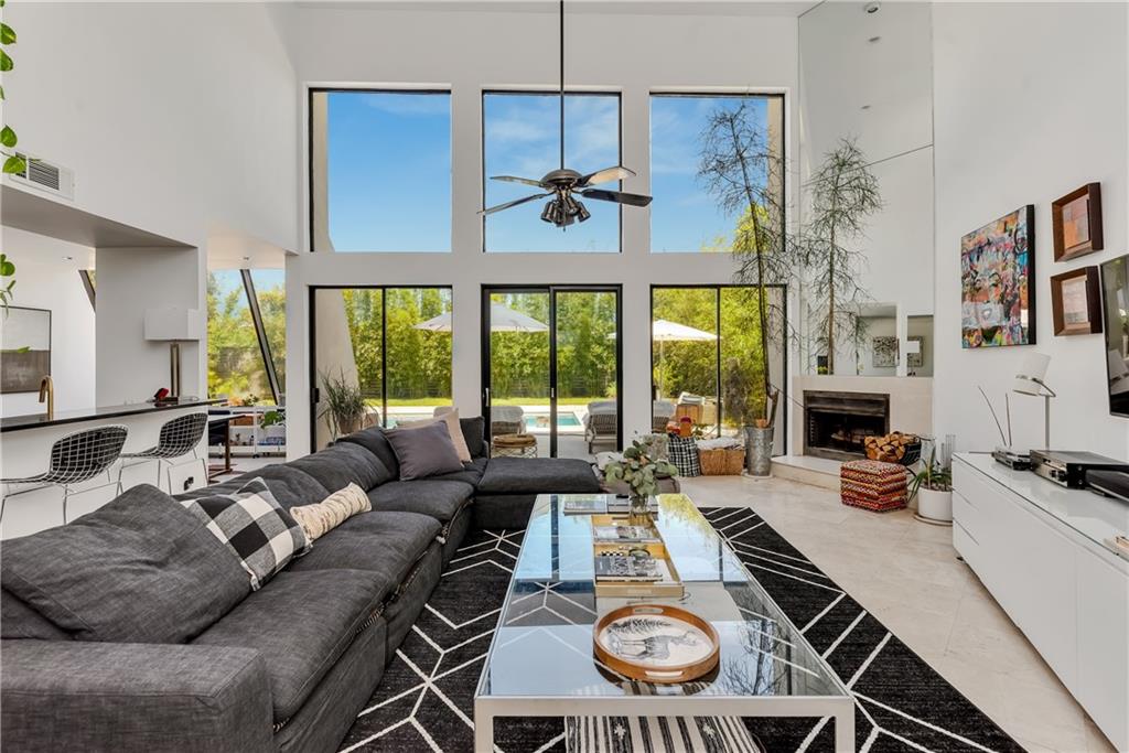 4809 NEYREY Drive