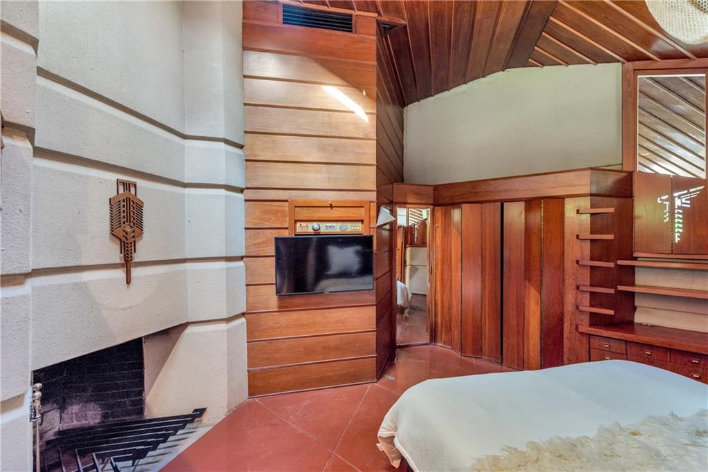 306 GLENWAY Drive