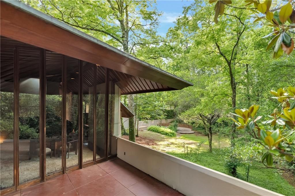 306 GLENWAY Drive
